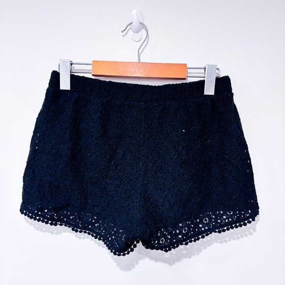 STREETWEAR SOCIETY Black lace floral shorts | chic boho summer | Small * - Picture 2 of 7